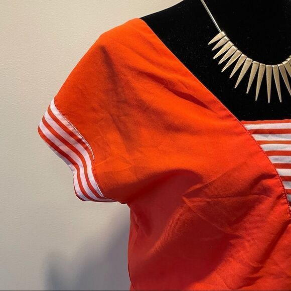 H81 Red Short-Sleeved Stripe Detail Mini Dress - Picture 4 of 12